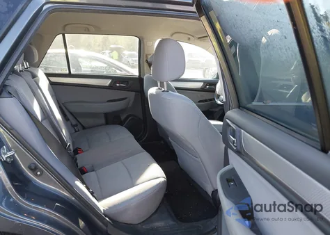 2018 Subaru Outback 2.5I Premium z USA, uszkodzony, nr VIN 4S4BSACC7J3345567